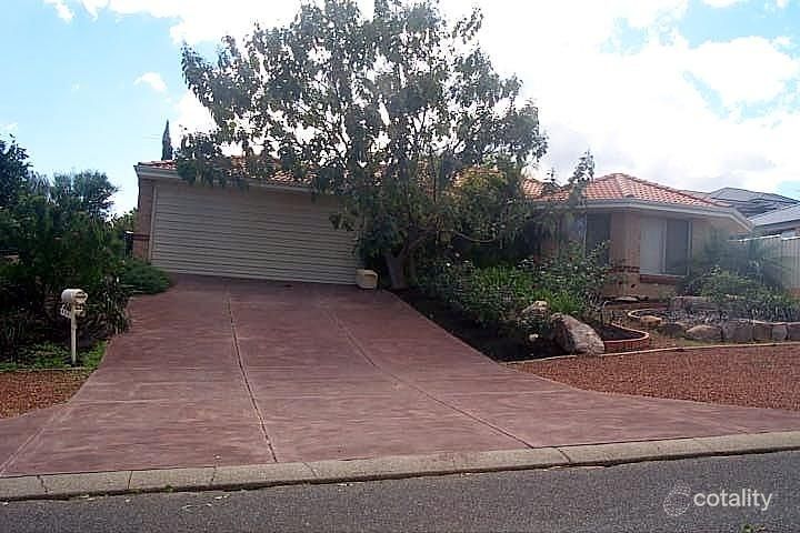 35 Beresford Gdns, Swan View, WA 6056