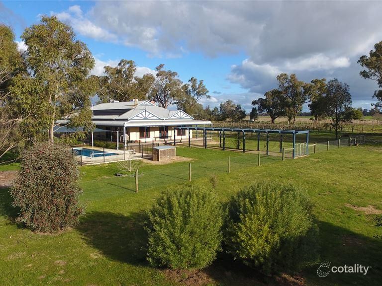 765 Hickeys Rd, Wonwondah, VIC 3401