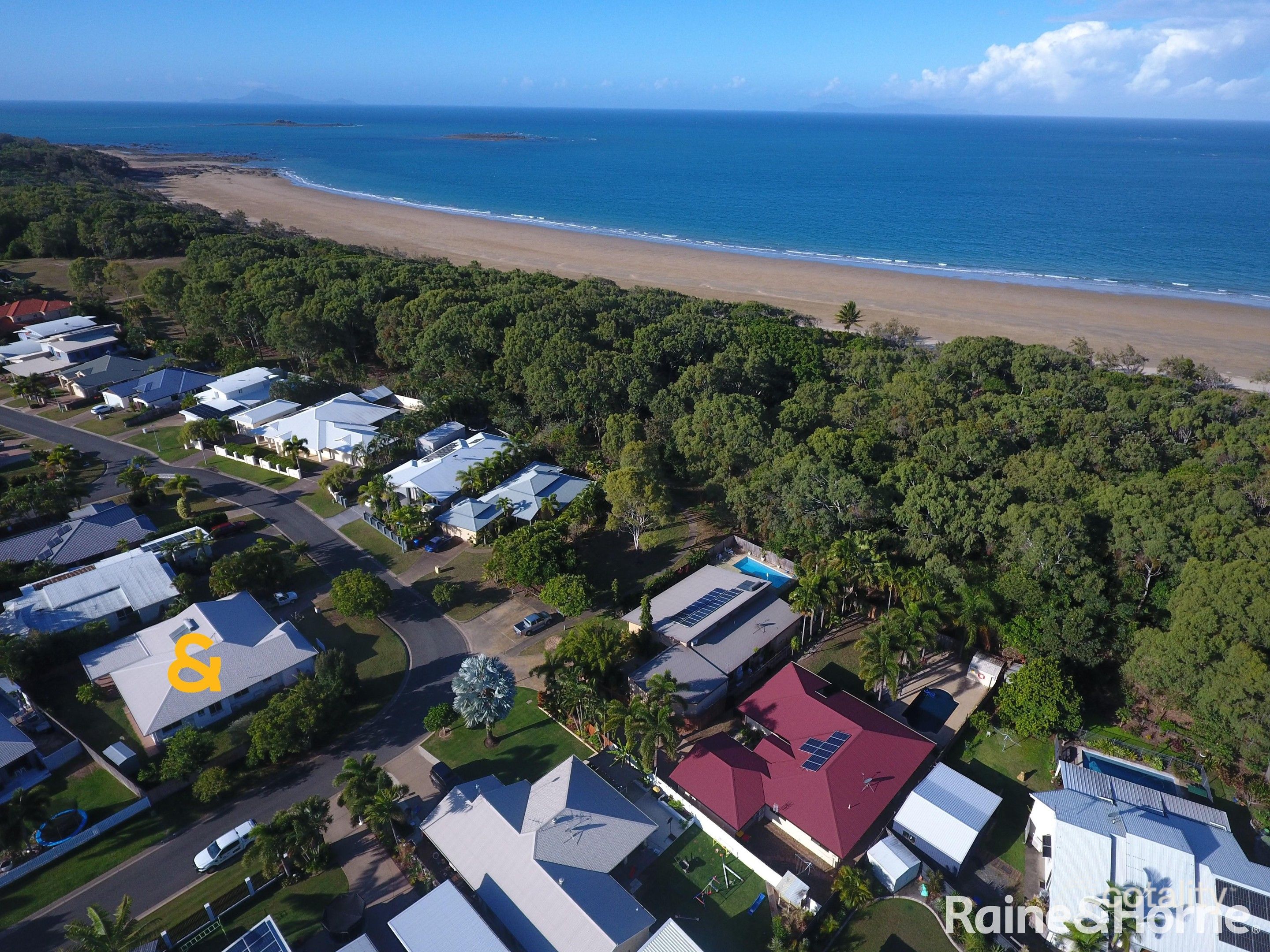 13 Starboard Cct, Shoal Point, QLD 4750
