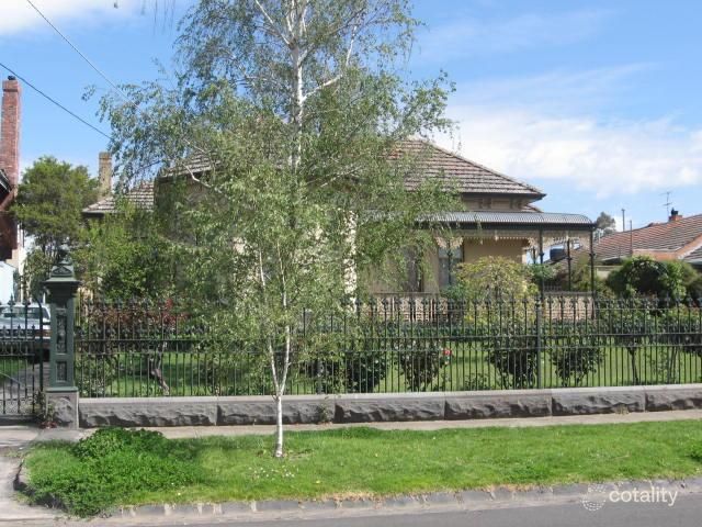 12 Aberfeldie St, Aberfeldie, VIC 3040