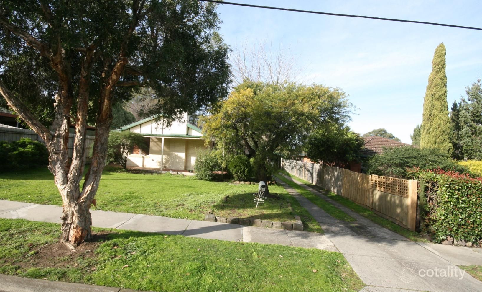 10 King Pde, Knoxfield, VIC 3180