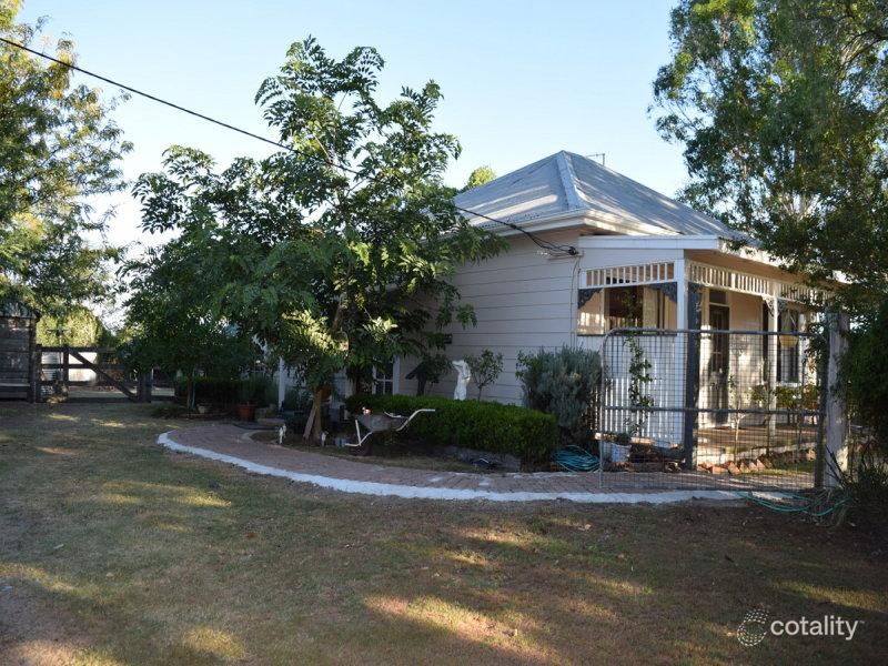 657 Wollombi Rd, Bishops Bridge, NSW 2326