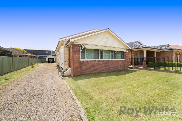 90 Lockyer St, Adamstown, NSW 2289