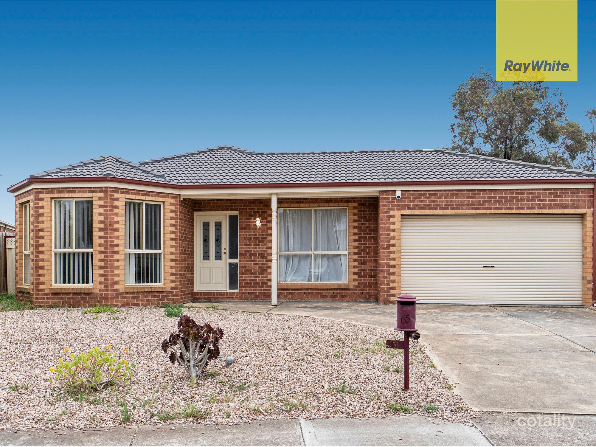 65 Dunvegan Dr, Kurunjang, VIC 3337