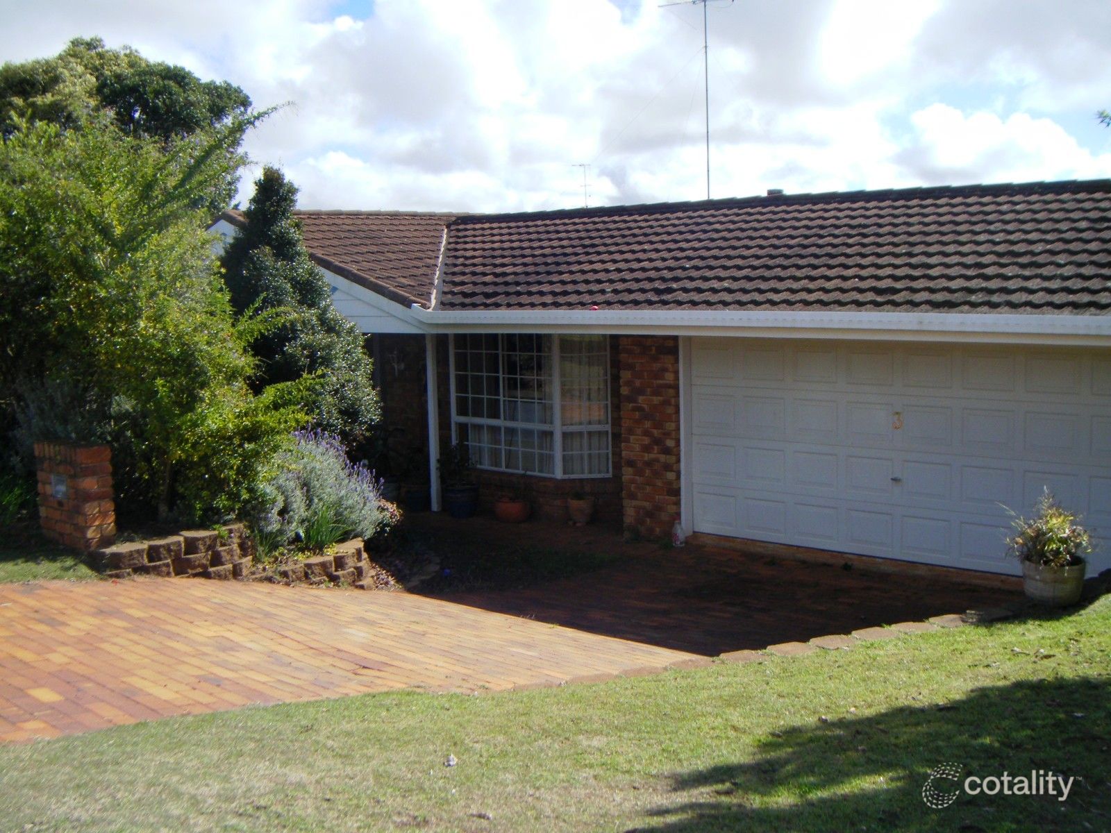 3 Belah St, Rangeville, QLD 4350