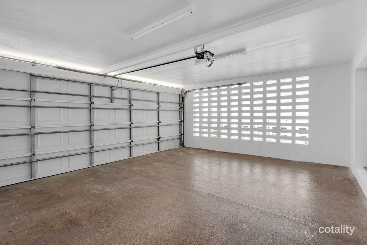 29 Duignan St, Whitfield, QLD 4870