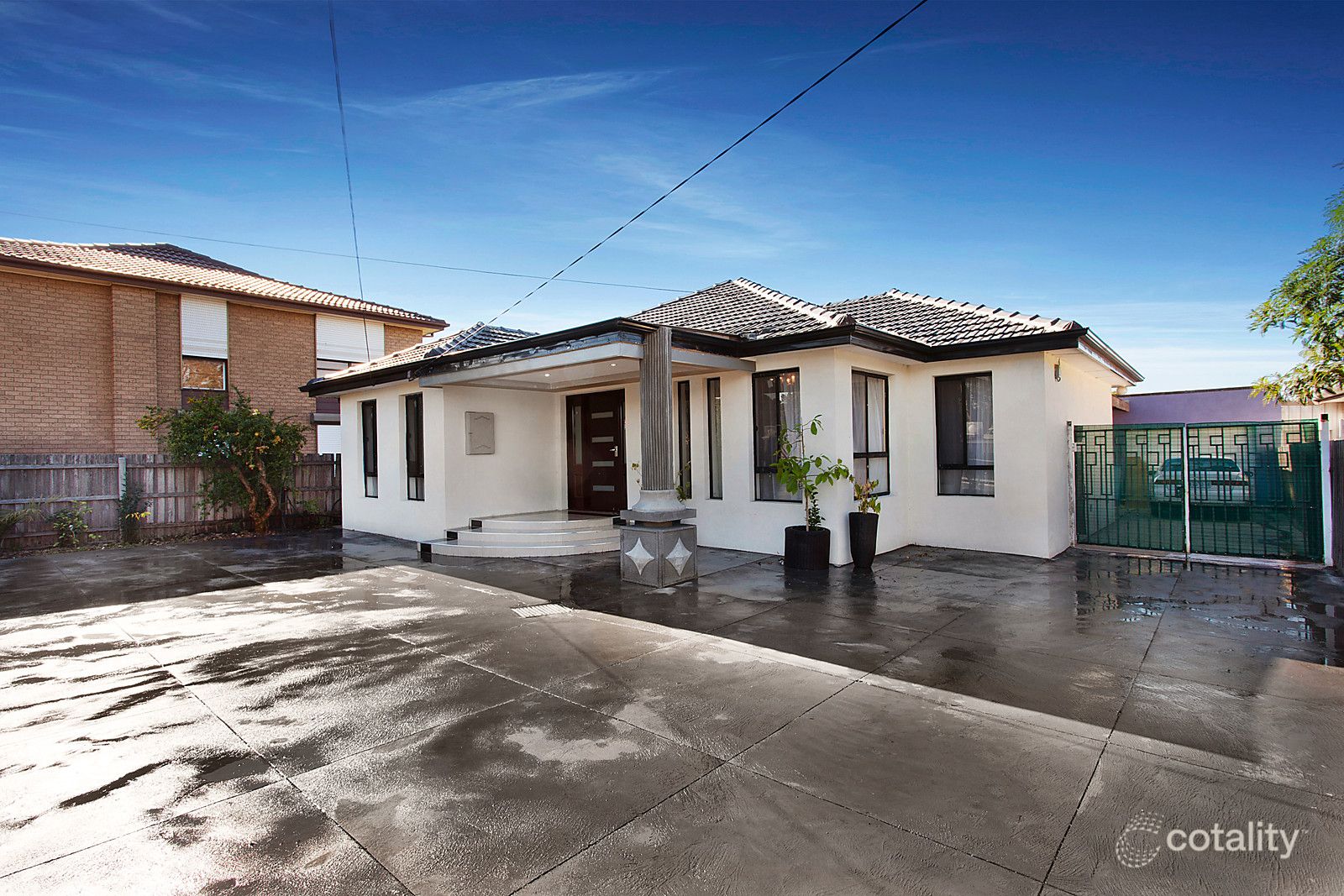 56 Military Rd, Avondale Heights, VIC 3034