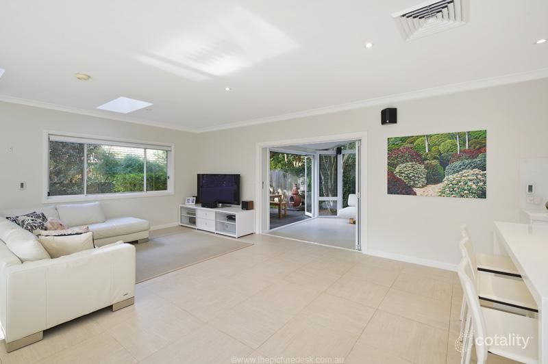 1b Woodlands Rd, East Lindfield, NSW 2070