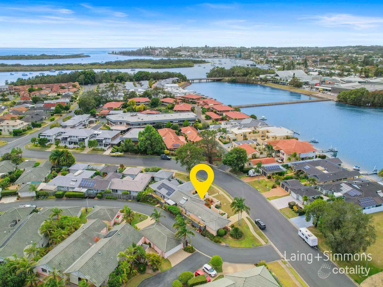 12 Commodore Cres, Port Macquarie, NSW 2444
