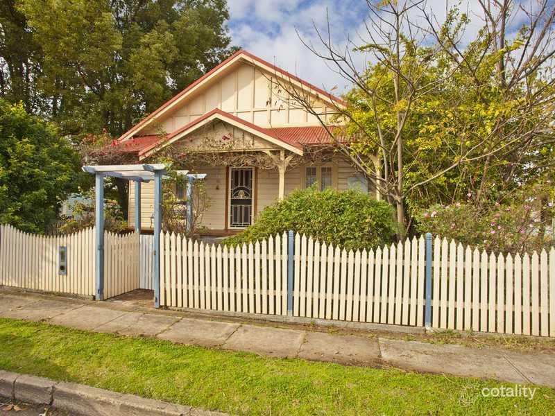 61 Charles St, Maitland, NSW 2320