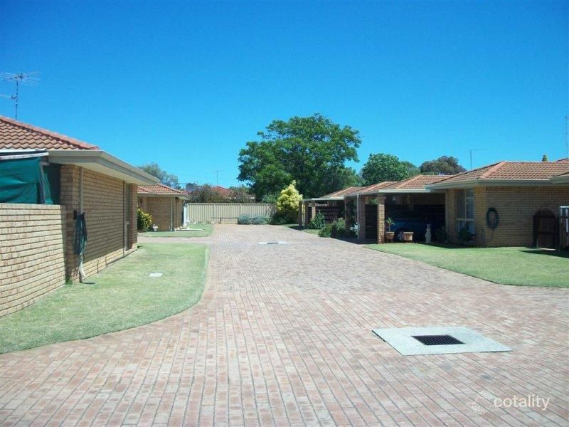 2/8 Chepstow Dr, Mandurah, WA 6210