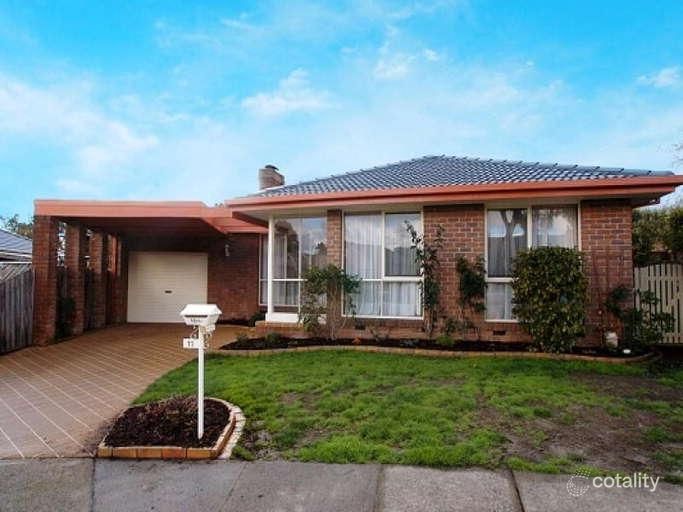 11 Epacris Ct, Langwarrin, VIC 3910