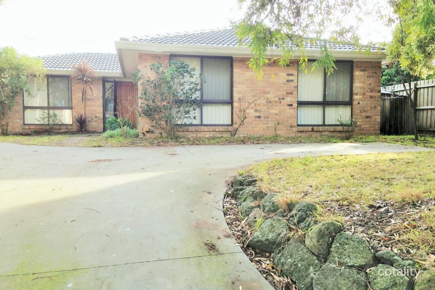 1/5 Norham Ct, Berwick, VIC 3806