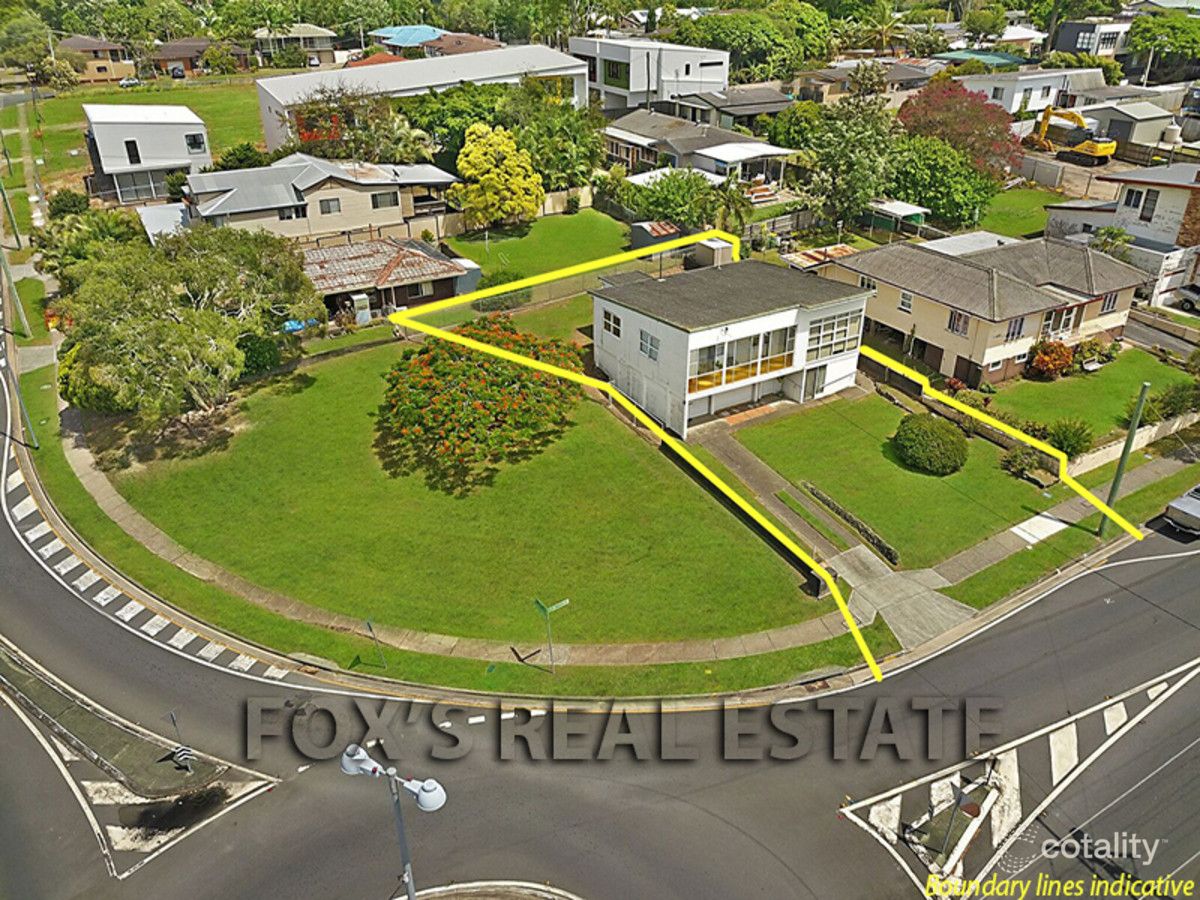 4 Wilson St, Labrador, QLD 4215