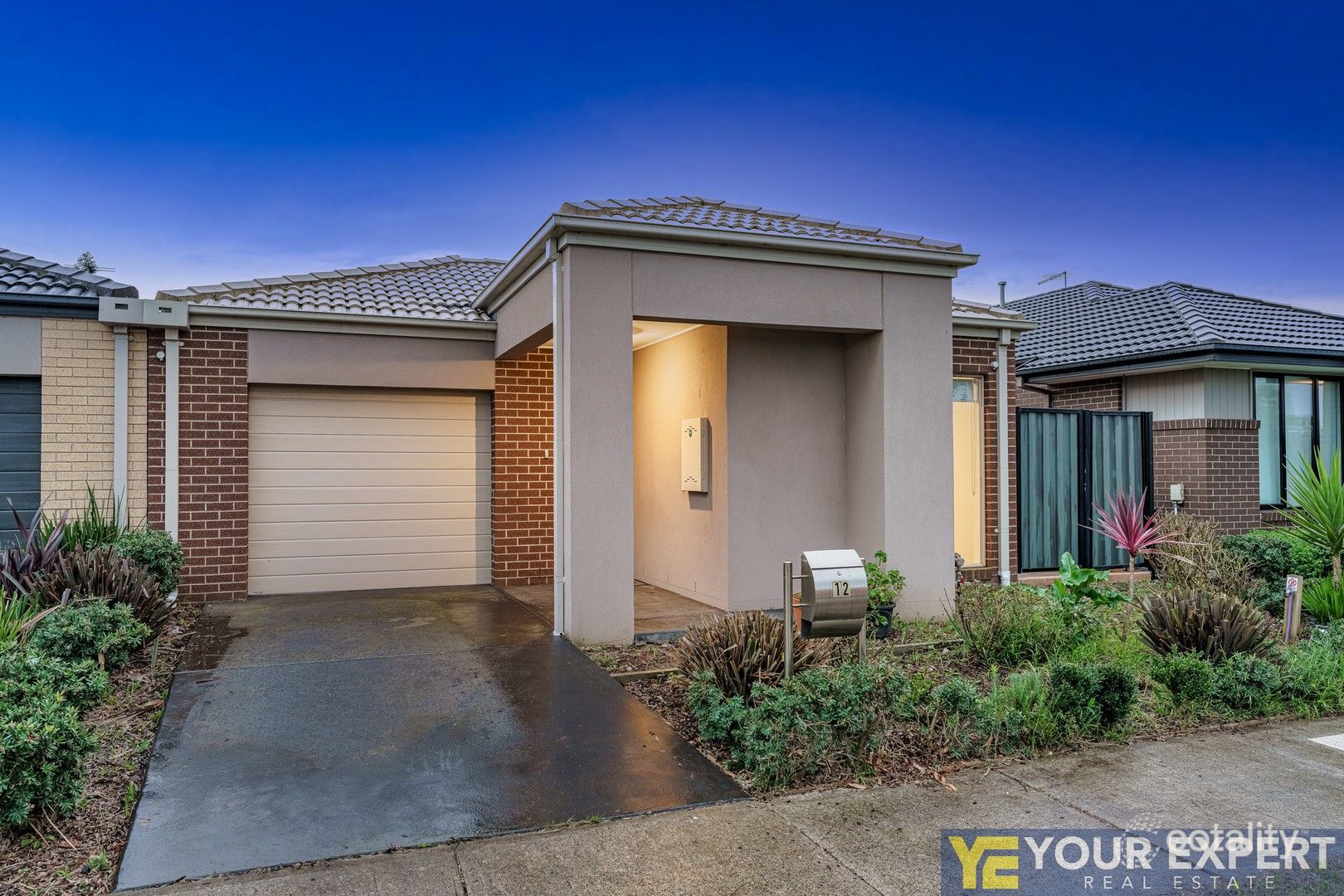 12 Wilkiea Cres, Cranbourne North, VIC 3977