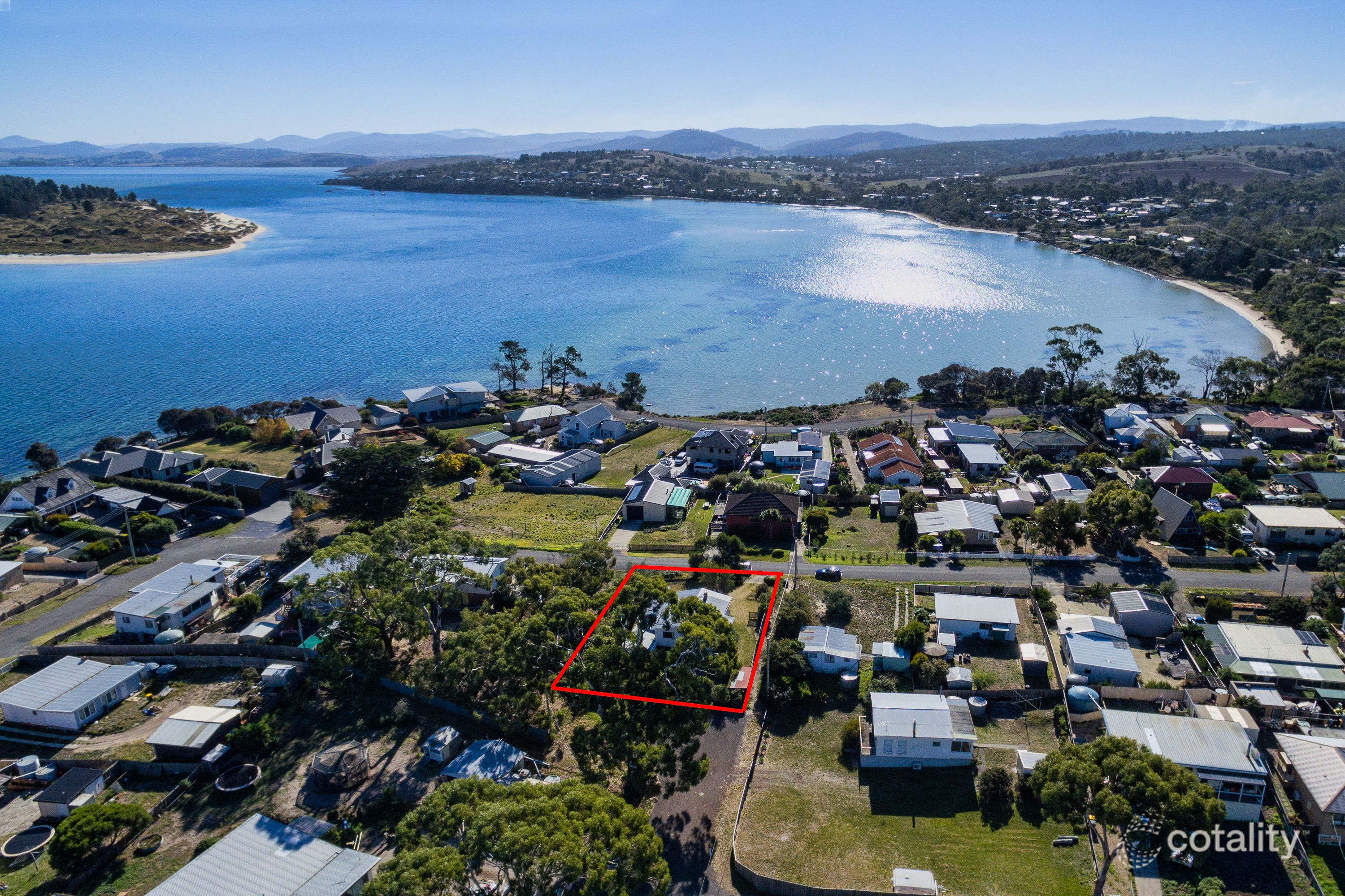 16 Fourth Ave, Dodges Ferry, TAS 7173