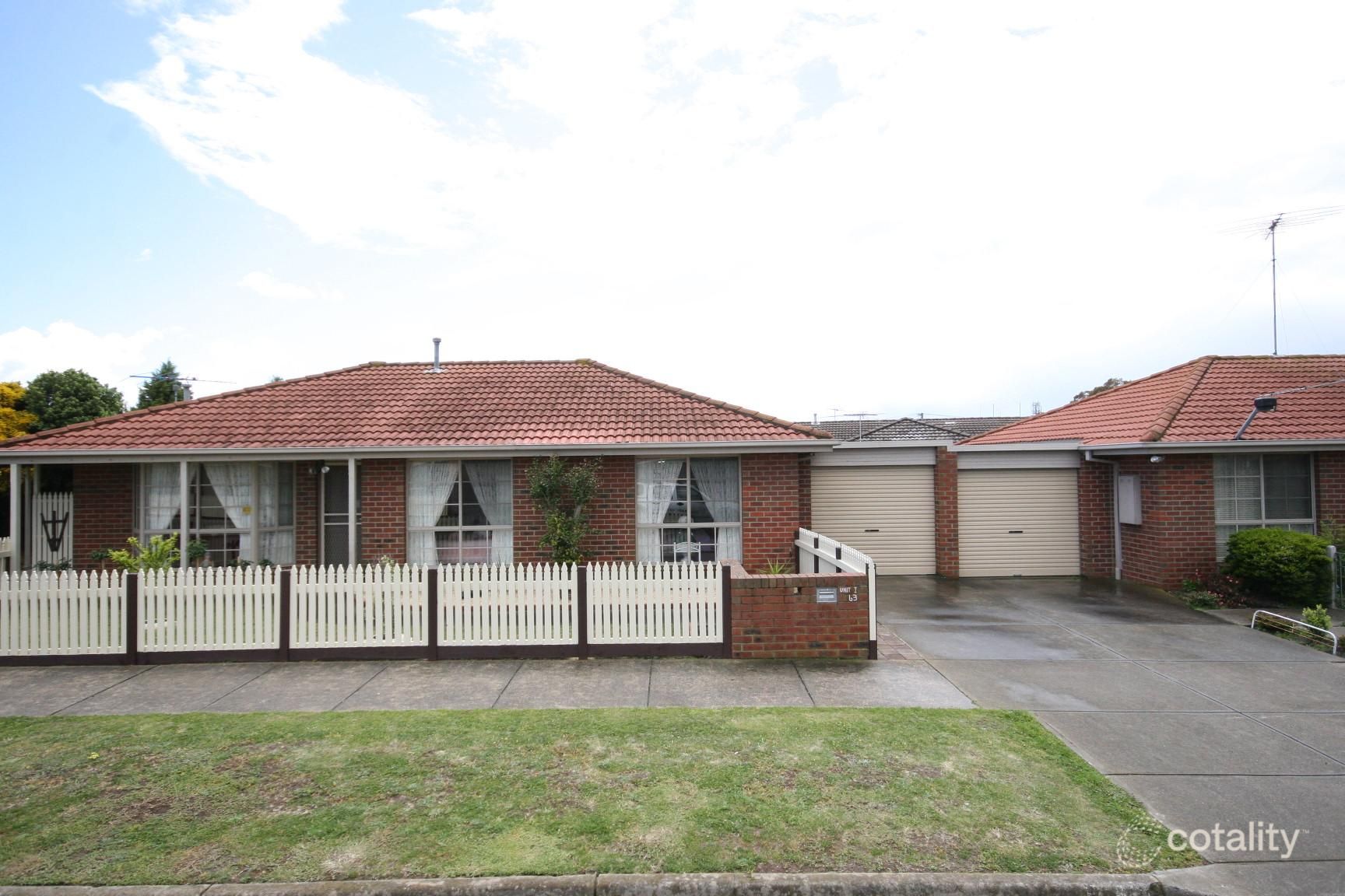 2/63 Solar Dr, Whittington, VIC 3219