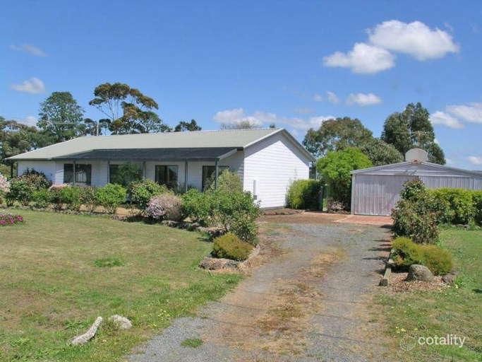 28 Canterbury St, Clunes, VIC 3370