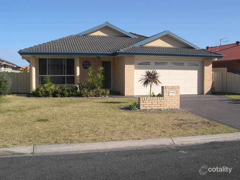 20 Correa Cl, Tuncurry, NSW 2428