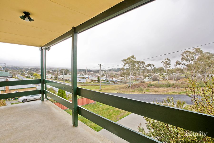 28 Piper St, Portland, NSW 2847