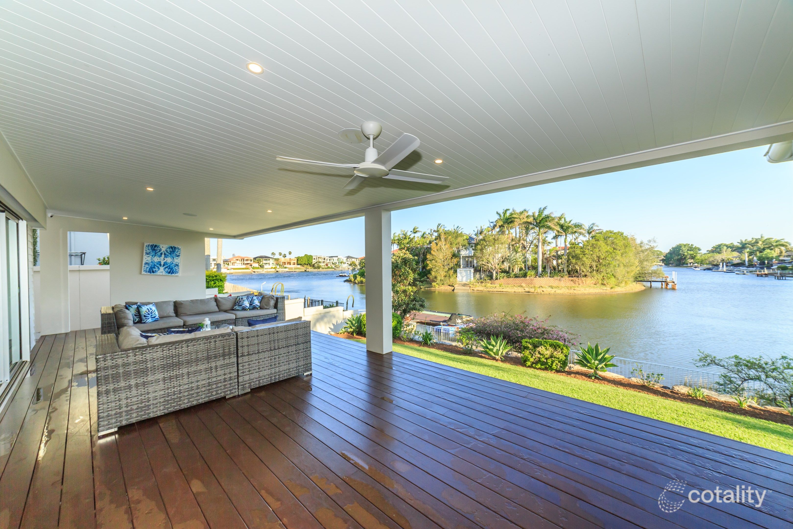 66 Fitzwilliam St, Carrara, QLD 4211
