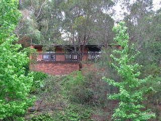 16 Paul Cl, Hornsby Heights, NSW 2077