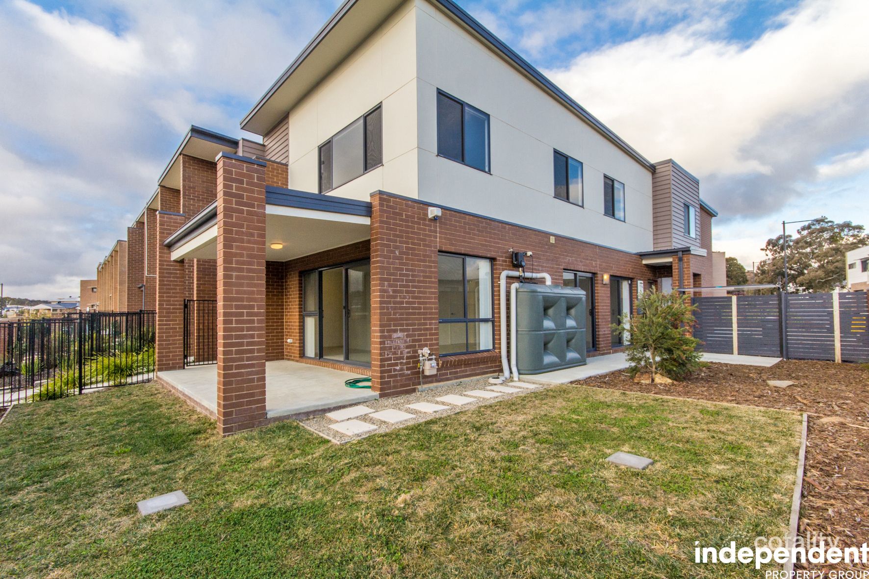 44 Hibberd Cres, Forde, ACT 2914