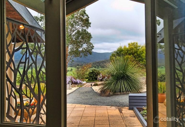 320 Barringo Rd, New Gisborne, VIC 3438