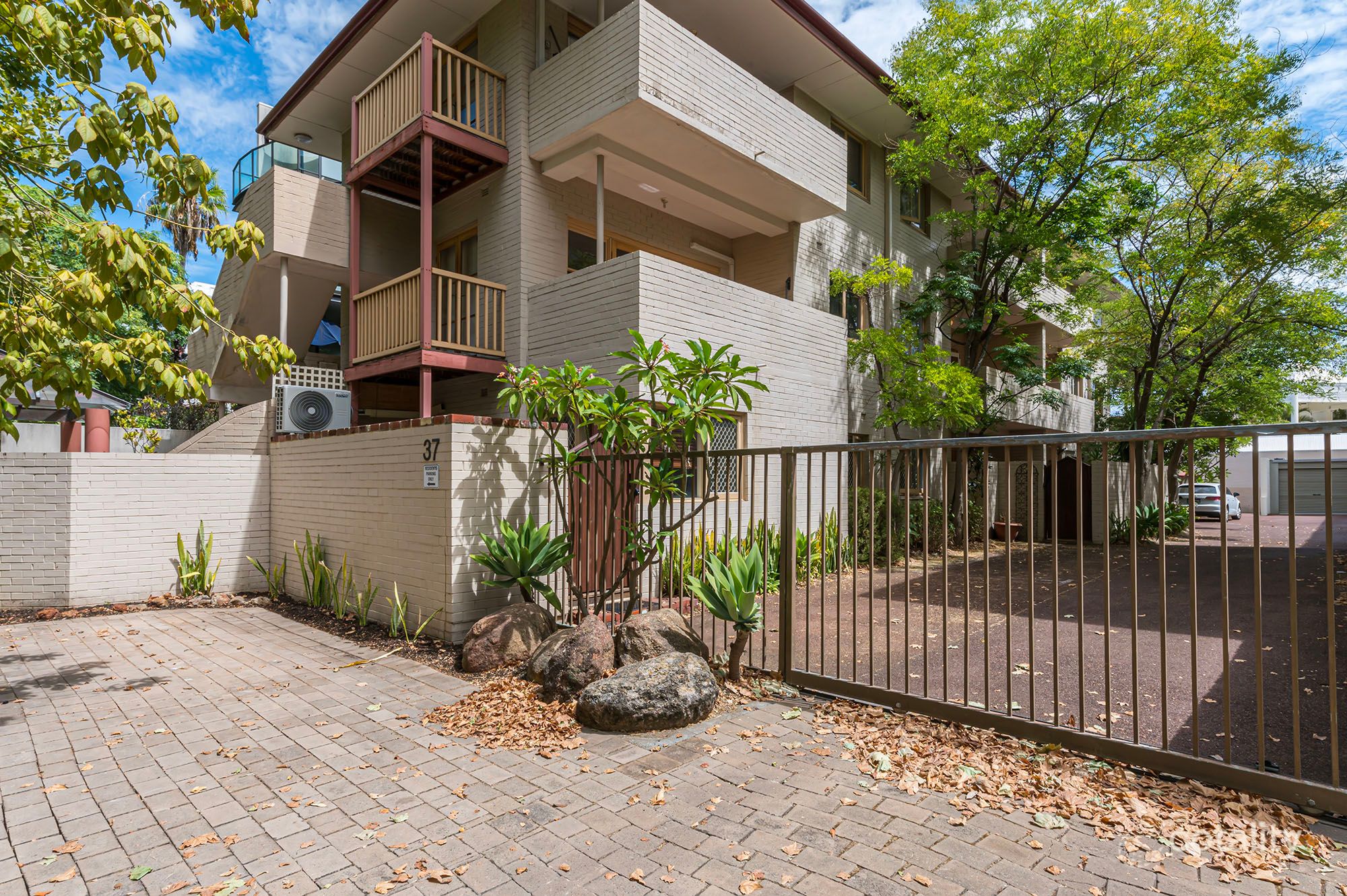 6/37 Mill Point Rd, South Perth, WA 6151