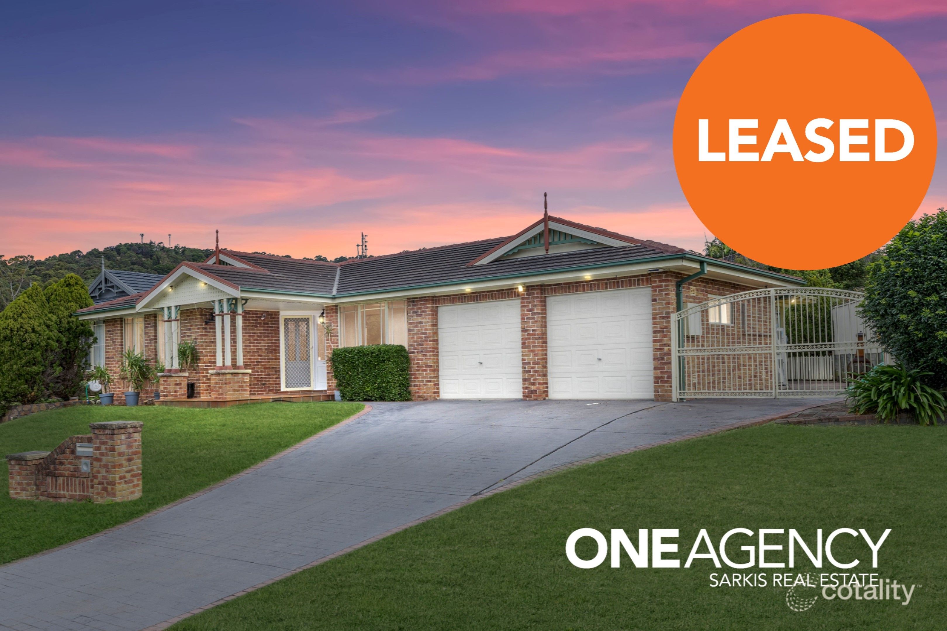 33 Dalmeny Dr, Macquarie Hills, NSW 2285