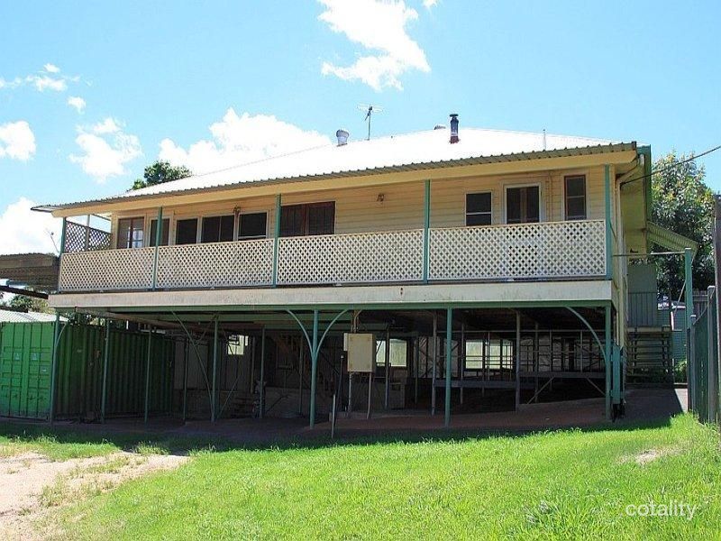 6-8 Wharton Rd, Peeramon, QLD 4885