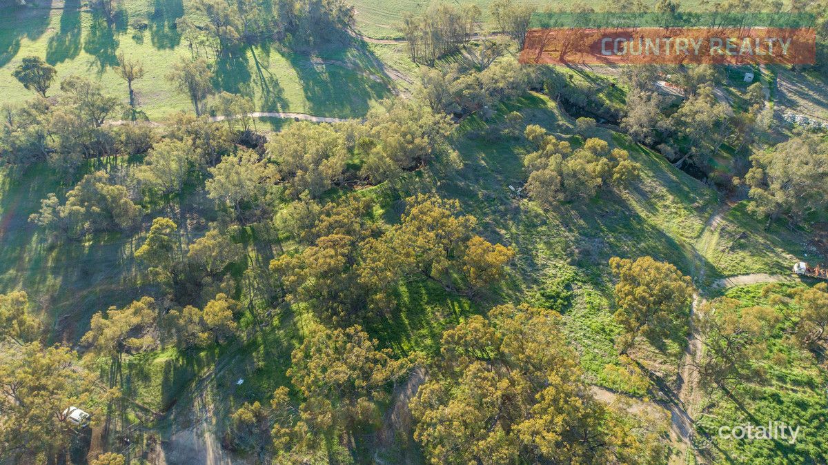 21 Barndon St, Spencers Brook, WA 6401