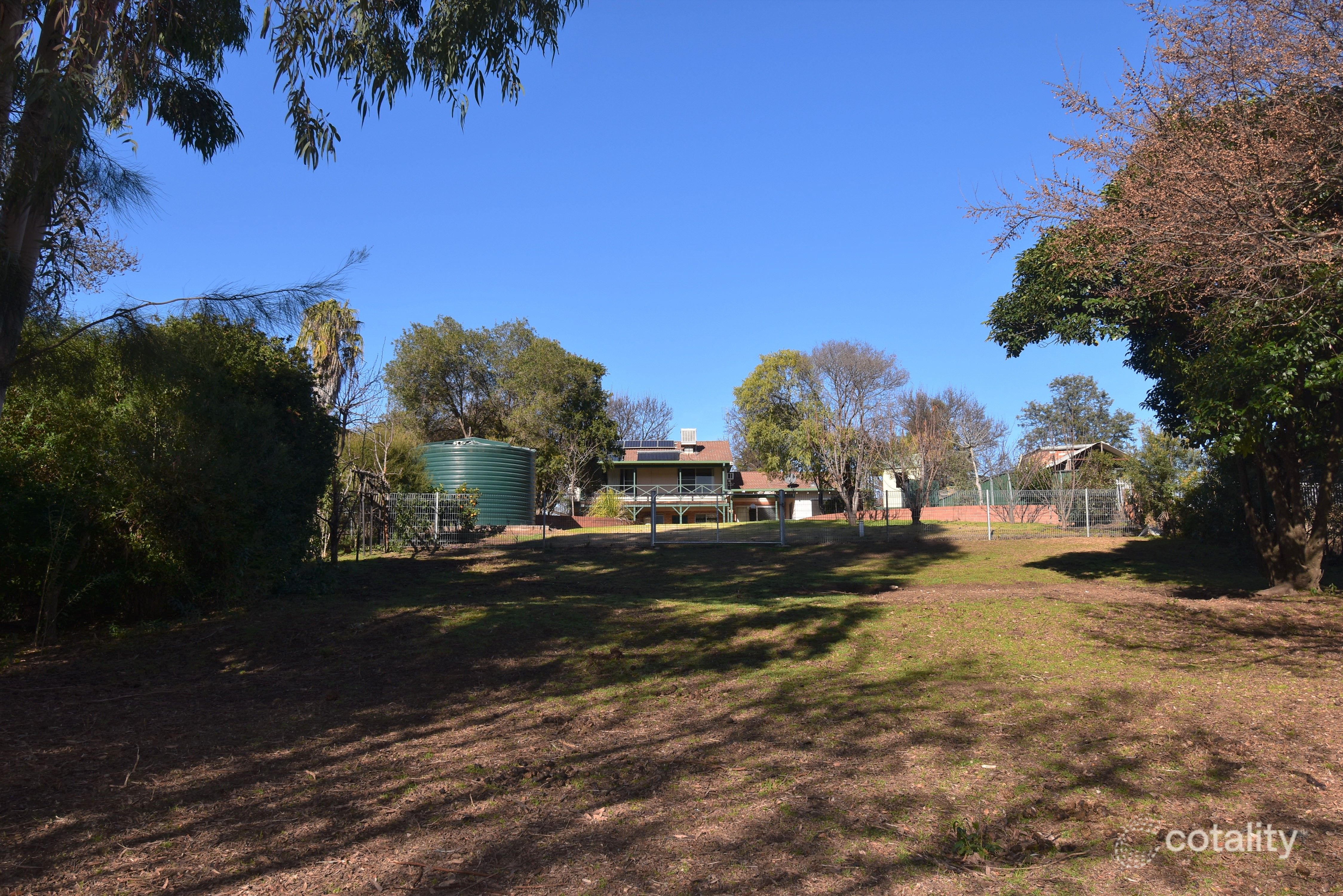 92 Gobolion St, Wellington, NSW 2820