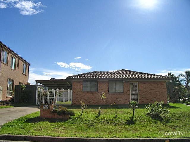 2 Mandolong St, Bonnyrigg Heights, NSW 2177