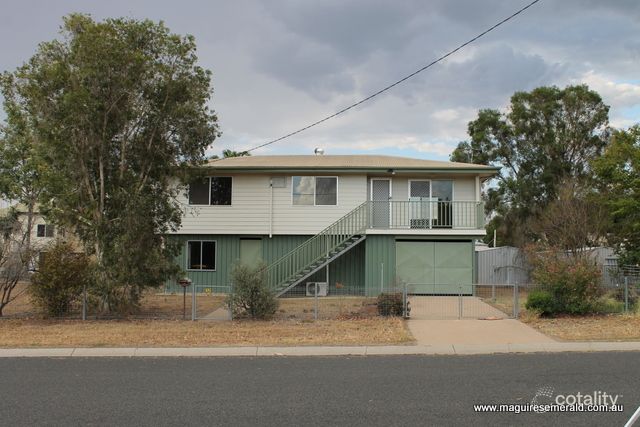 32 Lorraway St, Emerald, QLD 4720