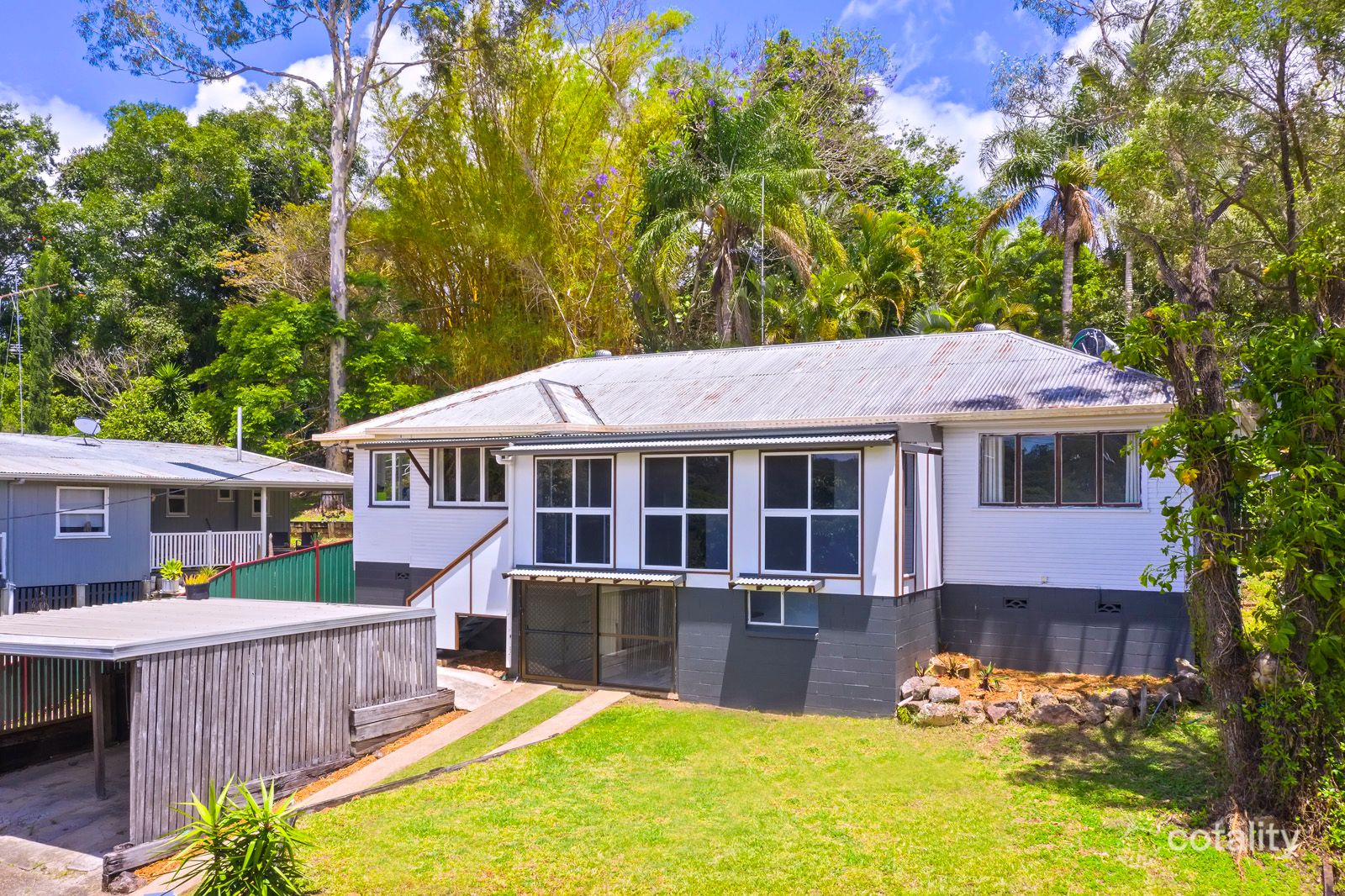 64 Coes Creek Rd, Burnside, QLD 4560