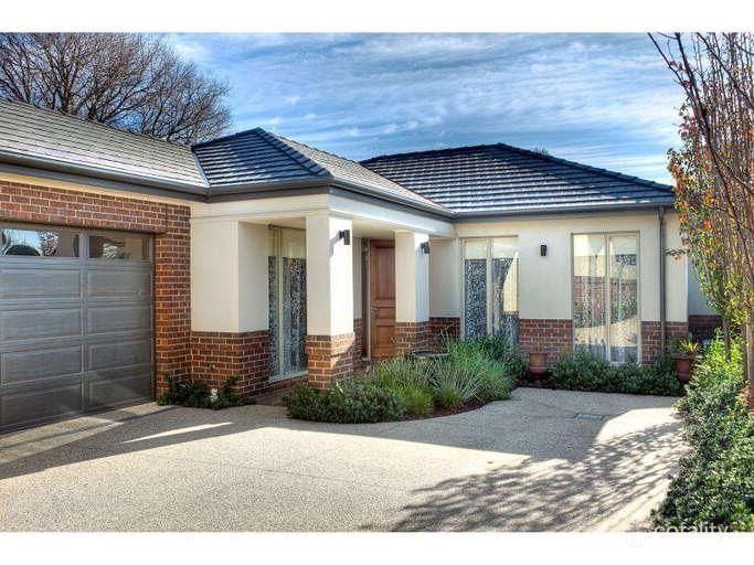 18 Allison Rd, Mont Albert North, VIC 3129