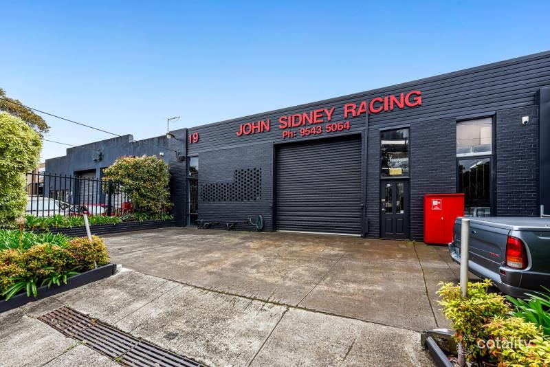 19 Treforest Dr, Clayton, VIC 3168