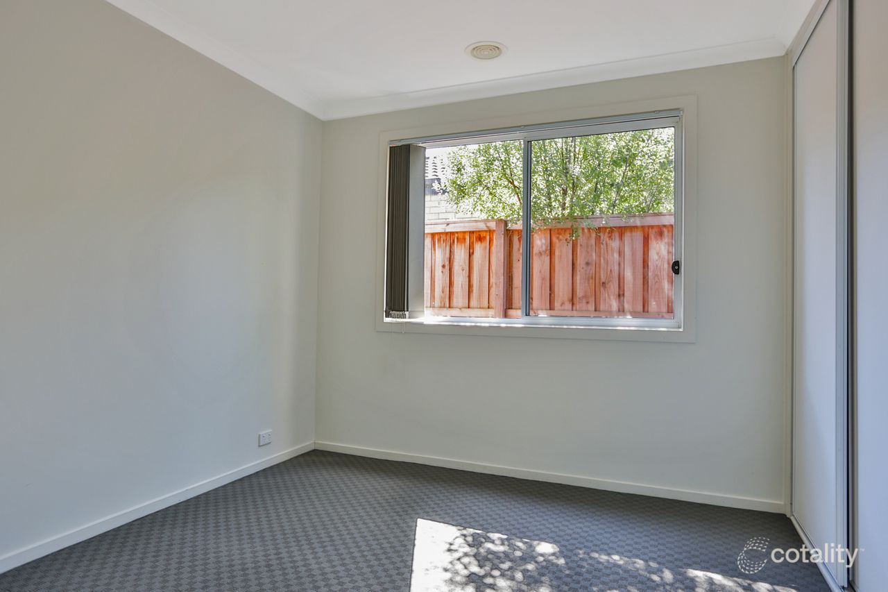 38 Kosta Boda Bvd, Pakenham, VIC 3810