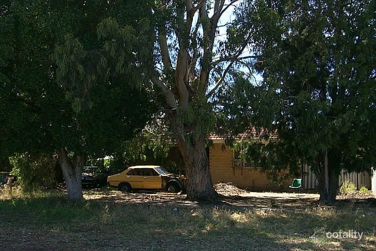 102 Braemore St, Armadale, WA 6112