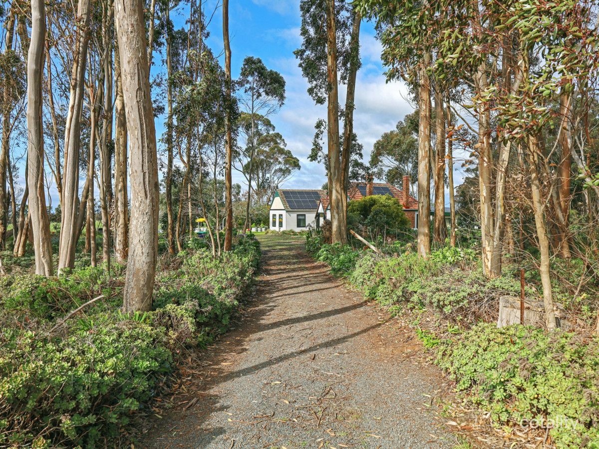 225 Hamilton Hwy, Lismore, VIC 3324