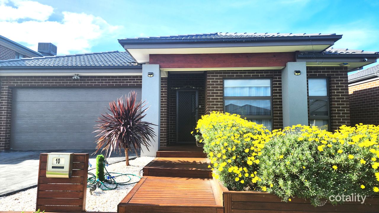 10 Stately Ave, Wyndham Vale, VIC 3024