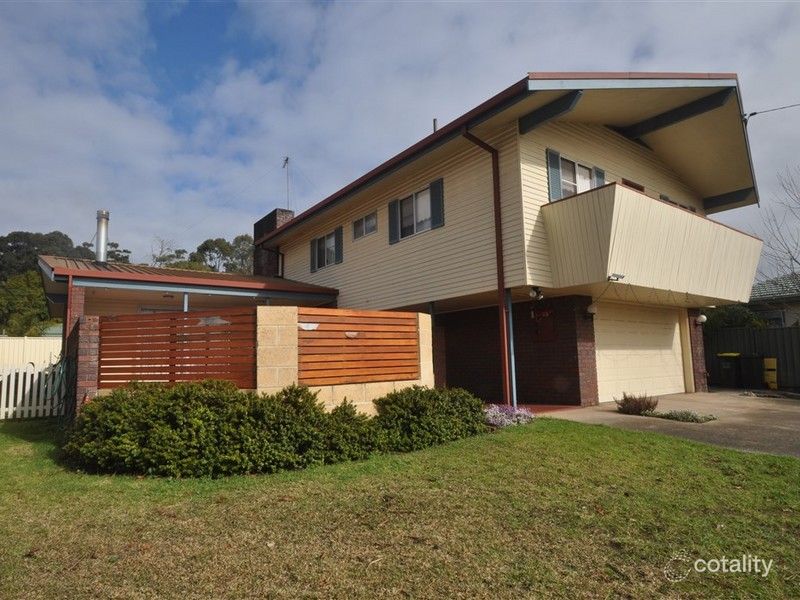 17 Graham St, Manjimup, WA 6258