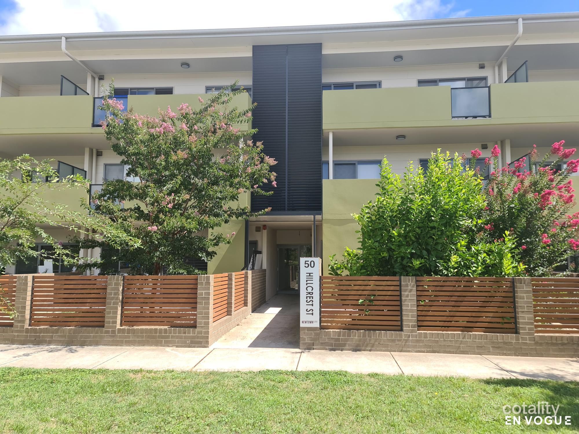 16/50 Hillcrest St, Crace, ACT 2911