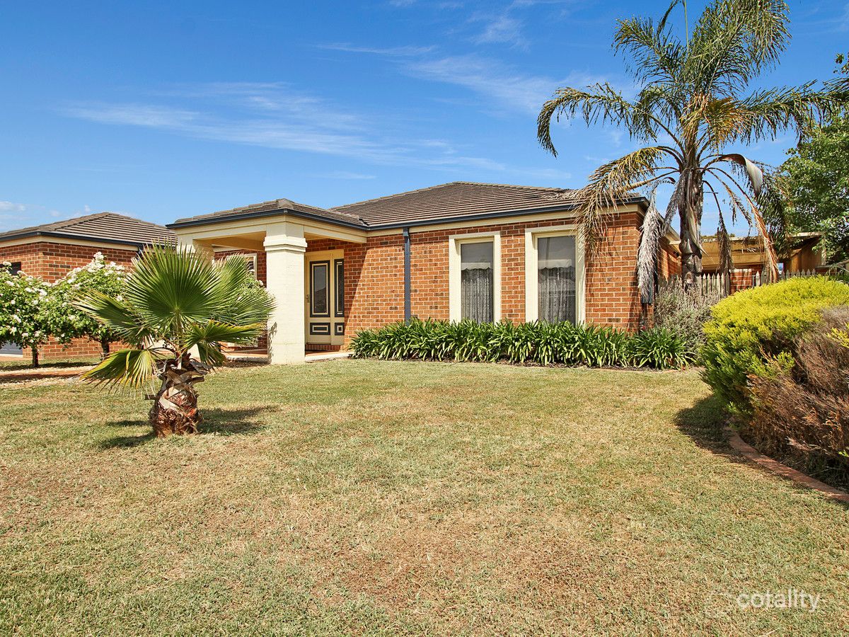 10 Monash Dr, Benalla, VIC 3672