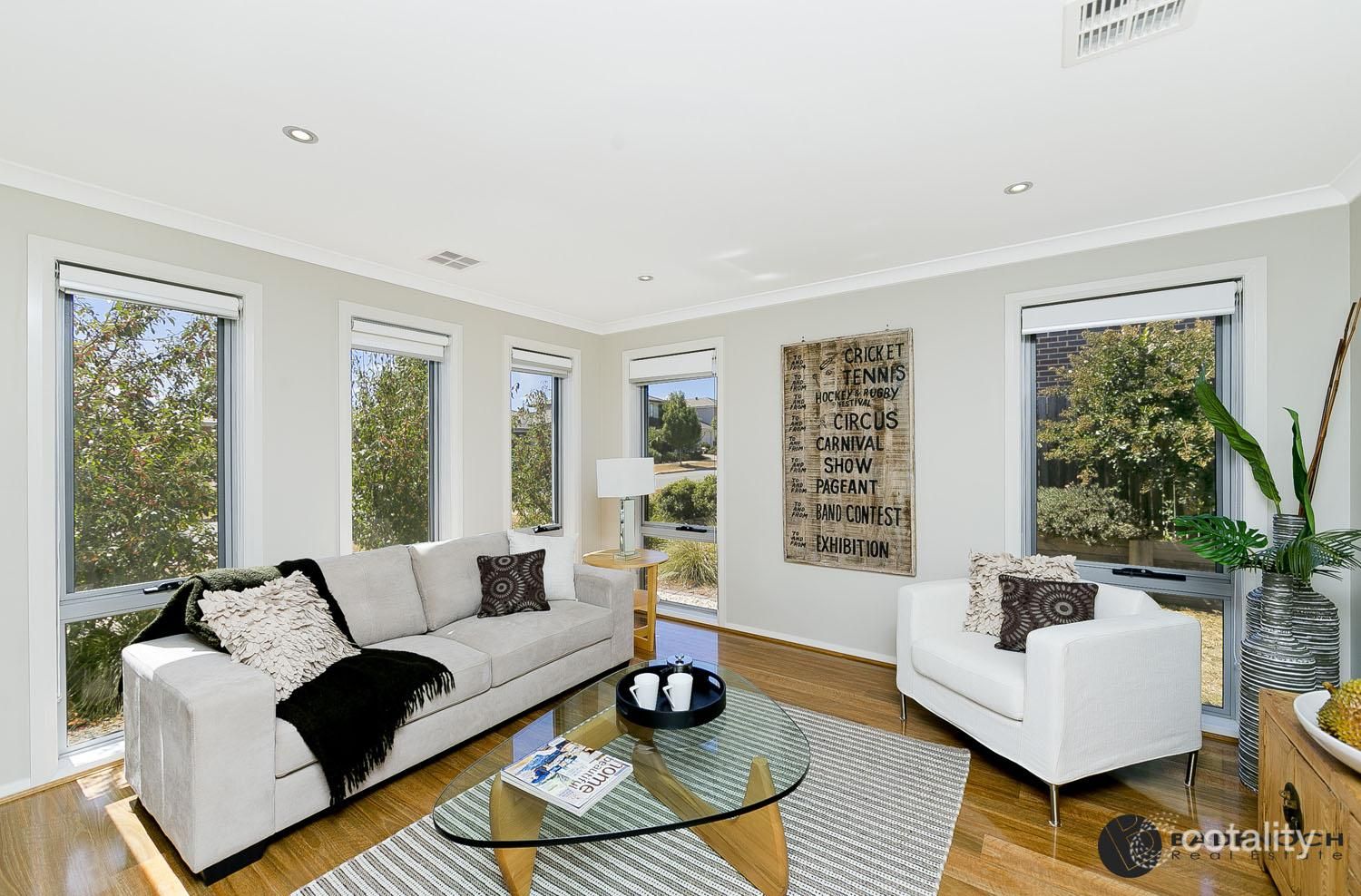 4 Durong St, Crace, ACT 2911