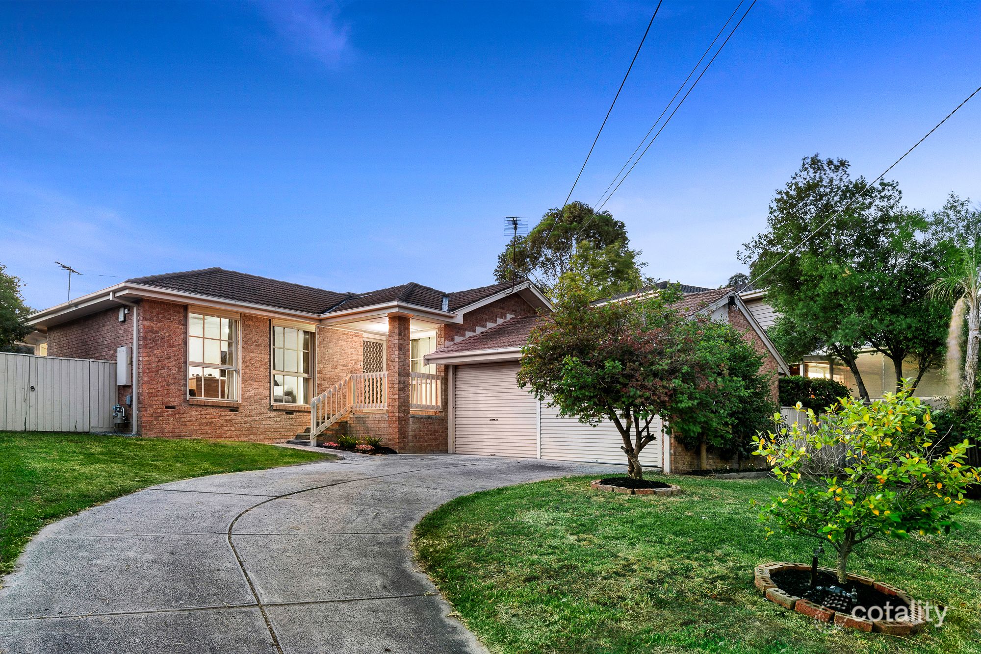 54 Anthony Dr, Chirnside Park, VIC 3116