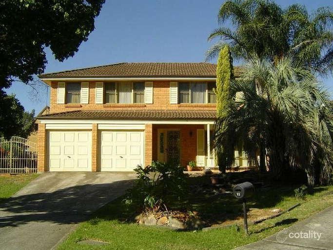 10 Phillip Pl, Mcgraths Hill, NSW 2756