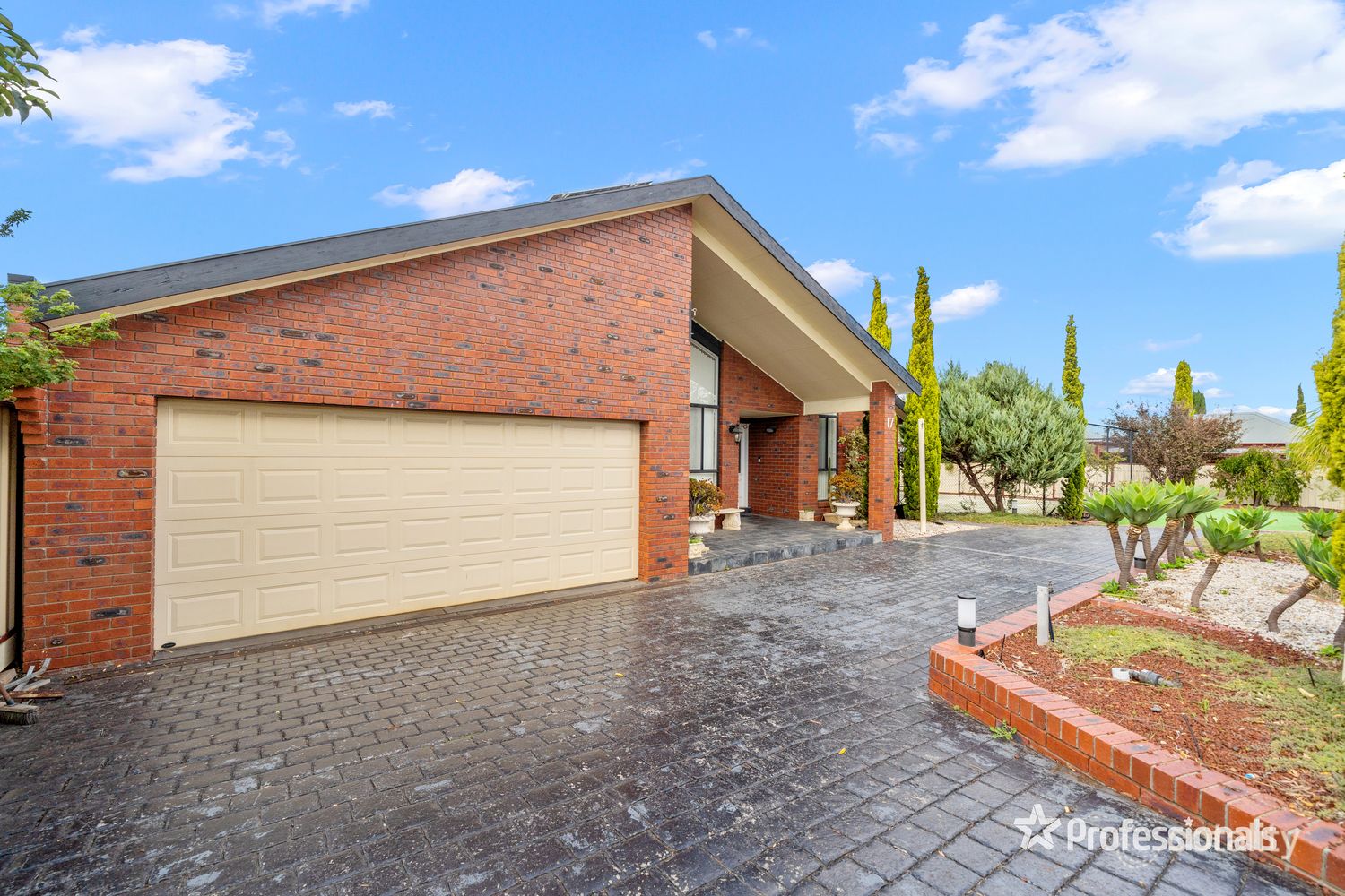 17 Lossi Ct, Keilor Lodge, VIC 3038