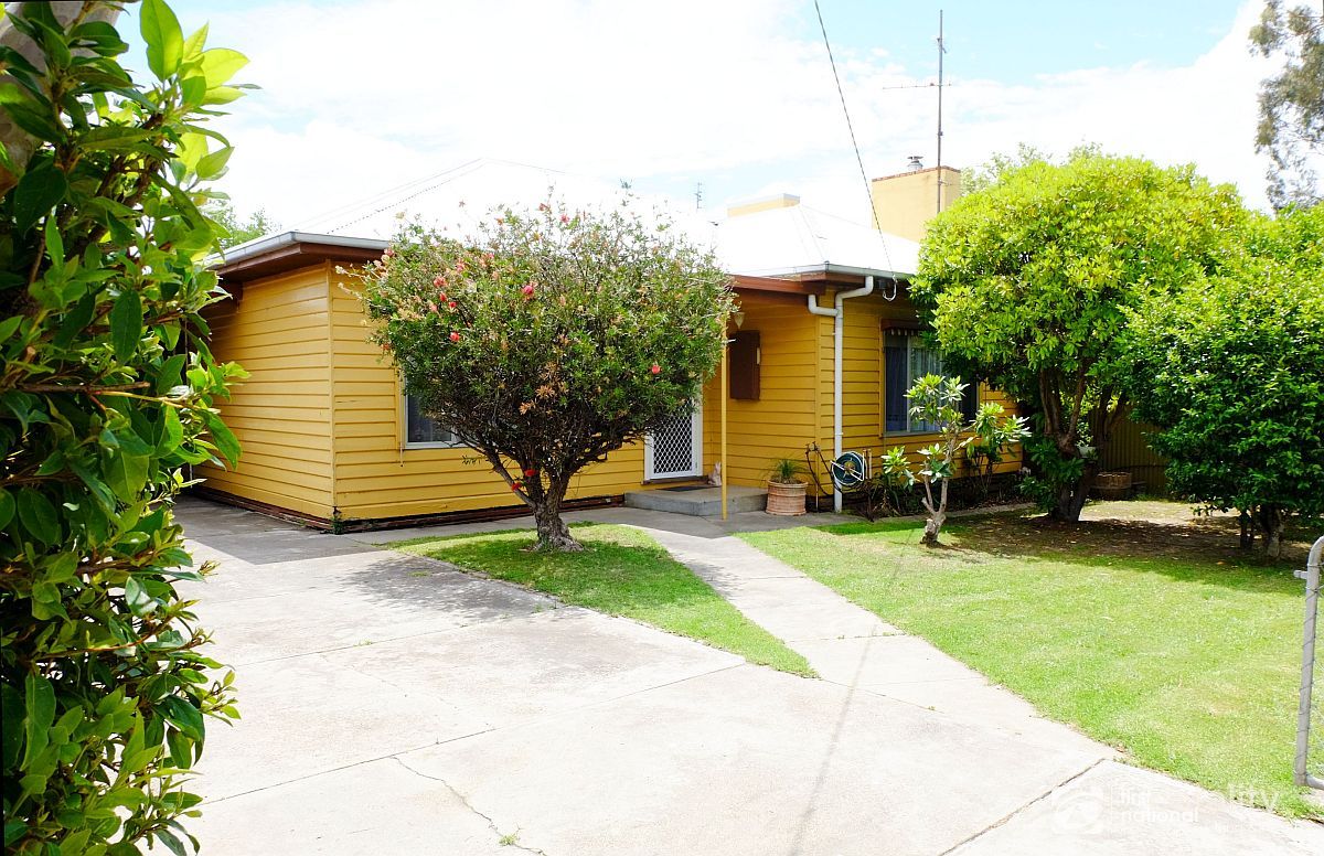 76 Bredt St, Bairnsdale, VIC 3875